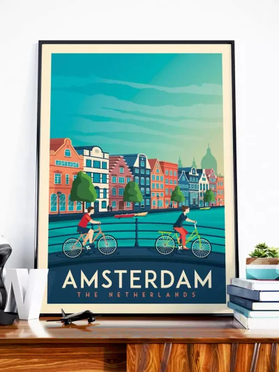 Affiche de la ville d'Amsterdam aux Pays-Bas au style vintage. Cette affiche au design rétro et coloré égayera votre décoration intérieur.