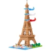 Nanoblock Paris, quai de Seine deluxe édition NB-057. Construisez vous-même la tour Eiffel encerclée par l'armée de l'air française ainsi qu'une partie des quais de la Seine.