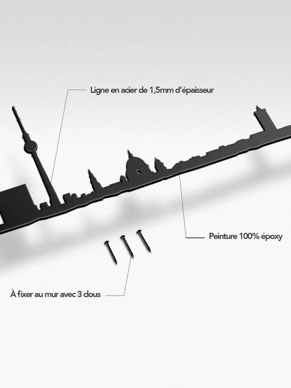 Décoration murale en acier. Représentation de la silhouette de Berlin, On y aperçoit entre autre le Berliner Dom, le Fernsehturm et le palais du Reichstag.