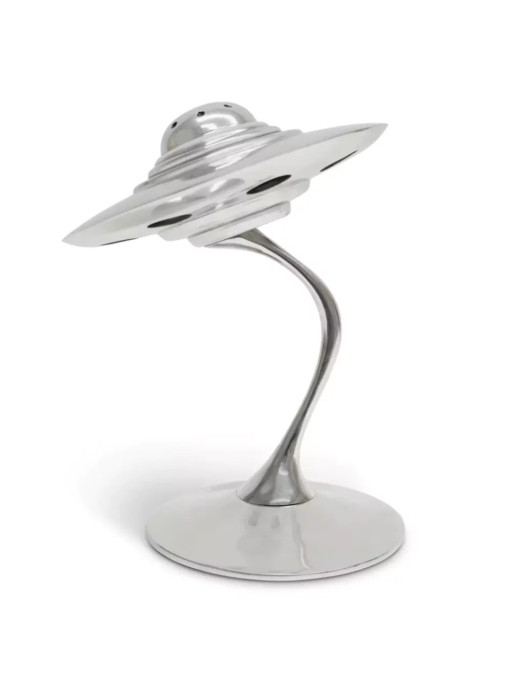 Soucoupe volante en aluminium. Authentique objet décoratif.