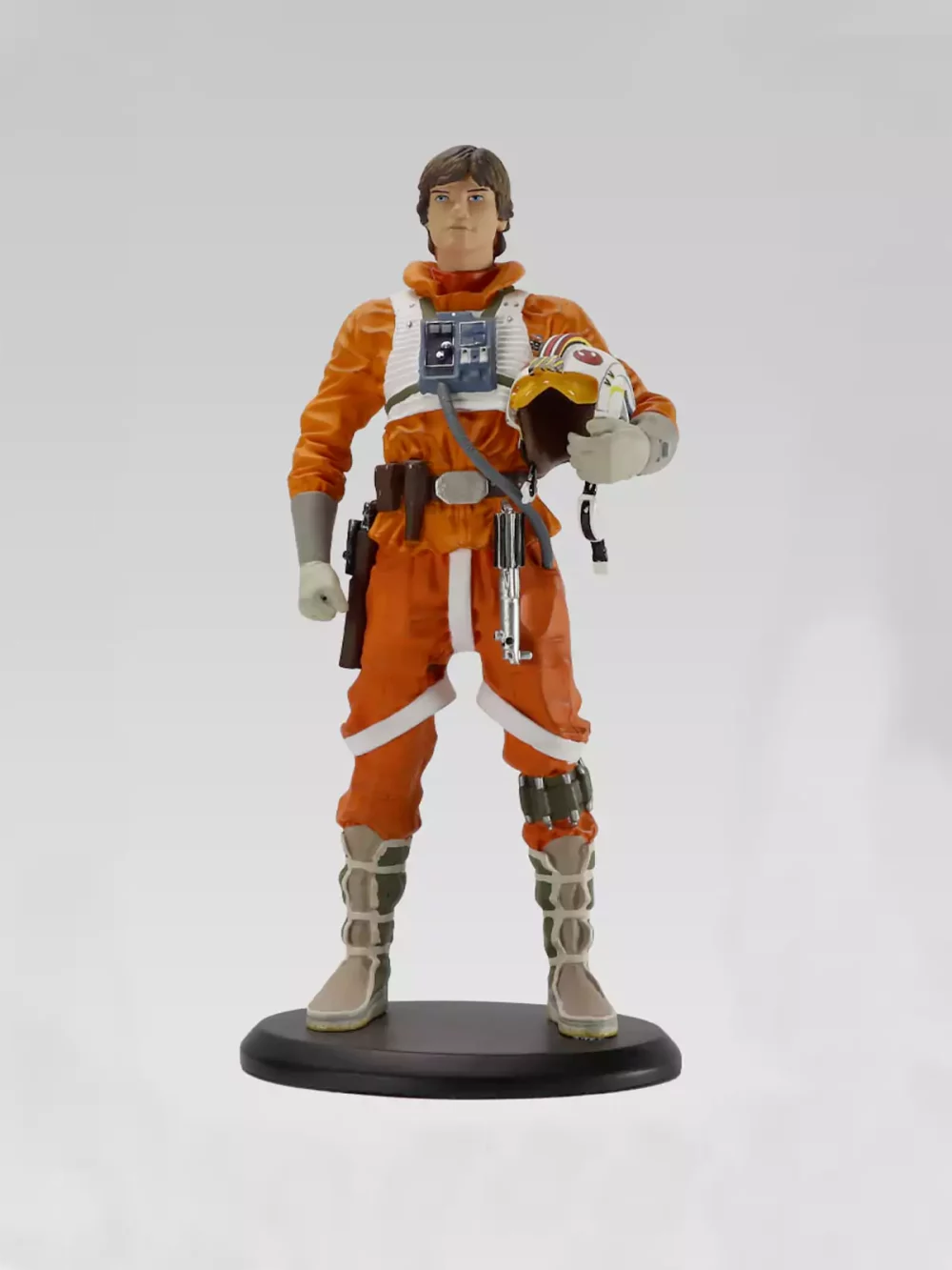 Statue en résine de Luke Skywalker avec sa tenue de pilote. Figurine de collection, tirage à 3000 exemplaires numéroté.