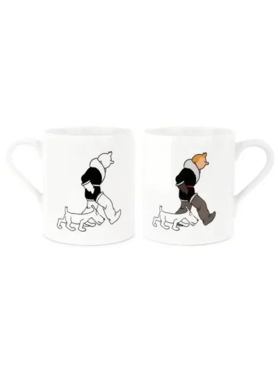 Tasse avec une face en "noir blanc" et en "couleur" sur l'autre face. Scène tirée de l’album Tintin au pays des Soviets. Elle résiste au lave-vaisselle