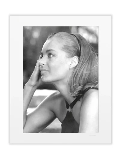 Image Republic collabore avec de nombreux artistes pour vous offrir des reproductions comme ce portrait de Romy Schneider. De fabrication française,