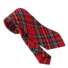 Ornée du motif tartan classique, un accessoire intemporel et sophistiqué qui ajoute une touche d’élégance à votre tenue.